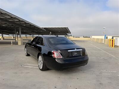 2021 Rolls-Royce Ghost   - Photo 5 - Canoga Park, CA 91303