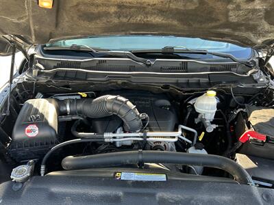 2010 Dodge Ram 1500 SLT   - Photo 17 - Canoga Park, CA 91303