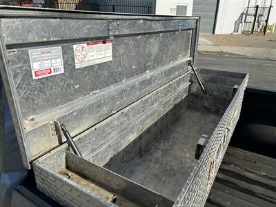 2010 Dodge Ram 1500 SLT   - Photo 13 - Canoga Park, CA 91303