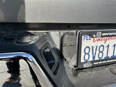 2010 Dodge Ram 1500 SLT   - Photo 10 - Canoga Park, CA 91303