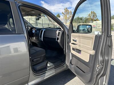 2010 Dodge Ram 1500 SLT   - Photo 24 - Canoga Park, CA 91303