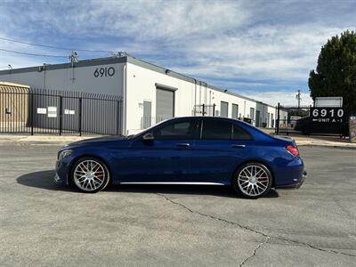 2019 Mercedes-Benz AMG C 63 S   - Photo 2 - Canoga Park, CA 91303