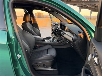 2024 Alfa Romeo Stelvio Quadrifoglio Carbon - Photo 29 - Canoga Park, CA 91303