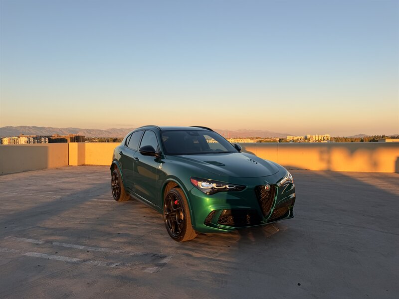 2024 Alfa Romeo Stelvio Quadrifoglio Carbon - Photo 11 - Canoga Park, CA 91303