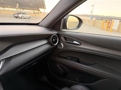 2024 Alfa Romeo Stelvio Quadrifoglio Carbon - Photo 46 - Canoga Park, CA 91303