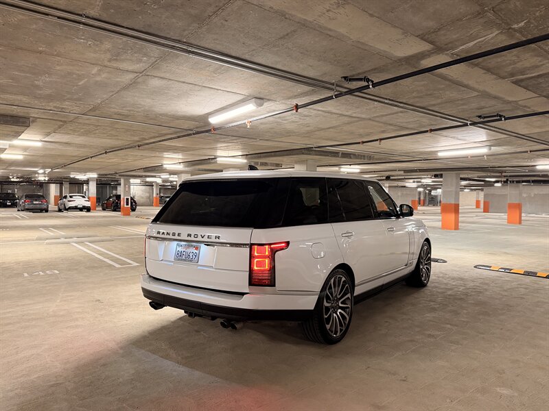 2017 Land Rover Range Rover SVAutobiography LWB - Photo 4 - Canoga Park, CA 91303