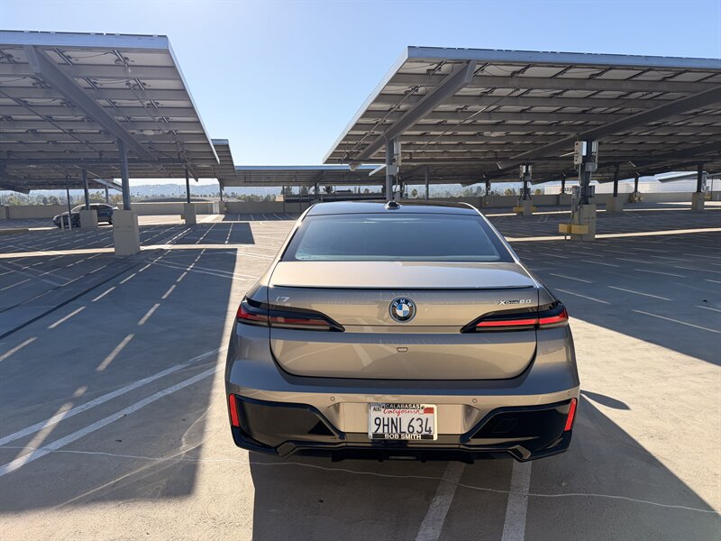 2023 BMW i7 Base - Photo 8