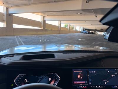 2023 BMW i7 xDrive60   - Photo 36 - Canoga Park, CA 91303