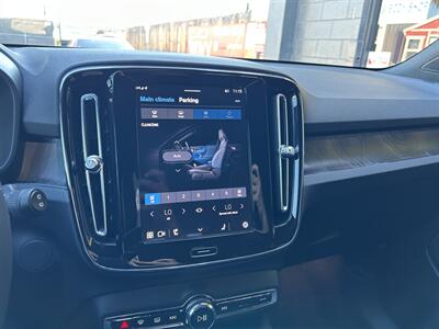 2024 Volvo XC40 Recharge Twin Plus   - Photo 16 - Canoga Park, CA 91303