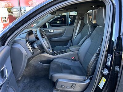 2024 Volvo XC40 Recharge Twin Plus   - Photo 10 - Canoga Park, CA 91303