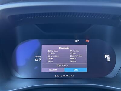 2024 Volvo XC40 Recharge Twin Plus   - Photo 14 - Canoga Park, CA 91303