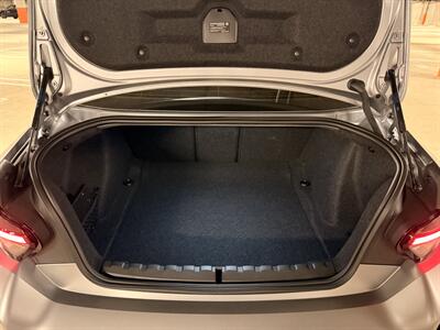 2024 BMW M2   - Photo 10 - Canoga Park, CA 91303