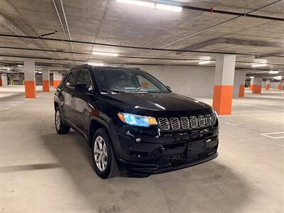 2025 Jeep Compass Latitude   - Photo 6 - Canoga Park, CA 91303
