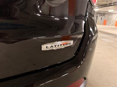 2025 Jeep Compass Latitude   - Photo 10 - Canoga Park, CA 91303