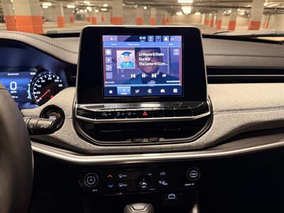 2025 Jeep Compass Latitude   - Photo 28 - Canoga Park, CA 91303