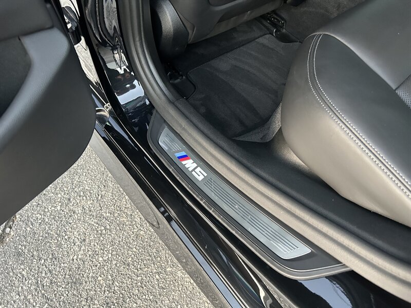 2019 BMW M5 Competition - Photo 24 - Canoga Park, CA 91303