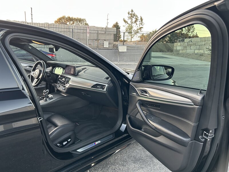 2019 BMW M5 Competition - Photo 20 - Canoga Park, CA 91303