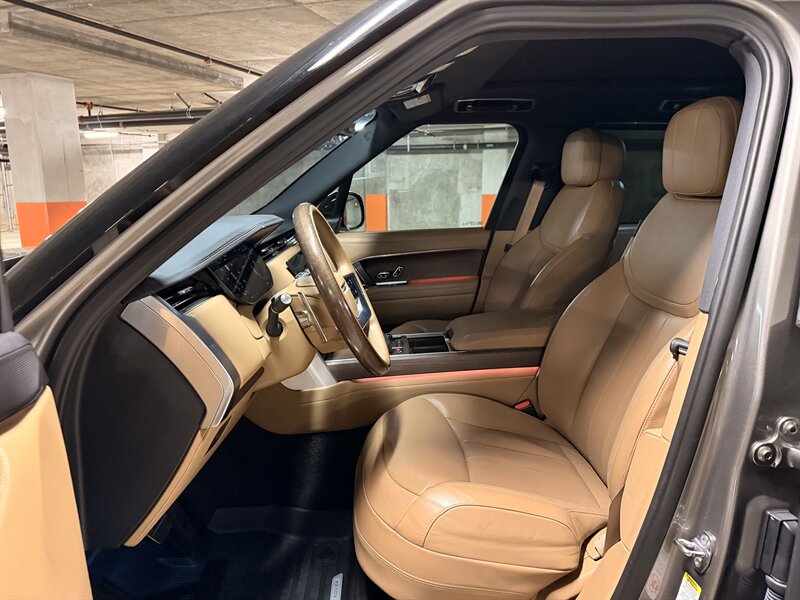 2023 Land Rover Range Rover P400 SE LWB - Photo 15 - Canoga Park, CA 91303