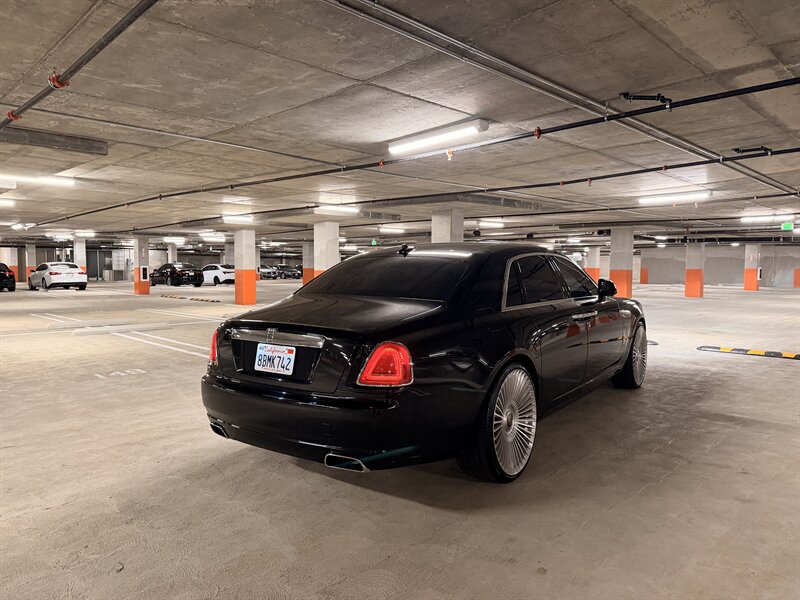 2012 Rolls-Royce Ghost - Photo 4 - Canoga Park, CA 91303