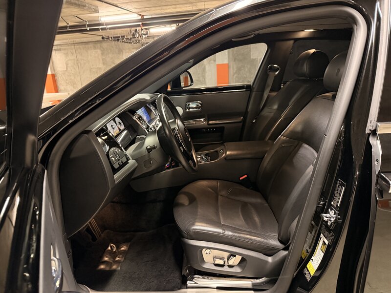 2012 Rolls-Royce Ghost - Photo 14 - Canoga Park, CA 91303