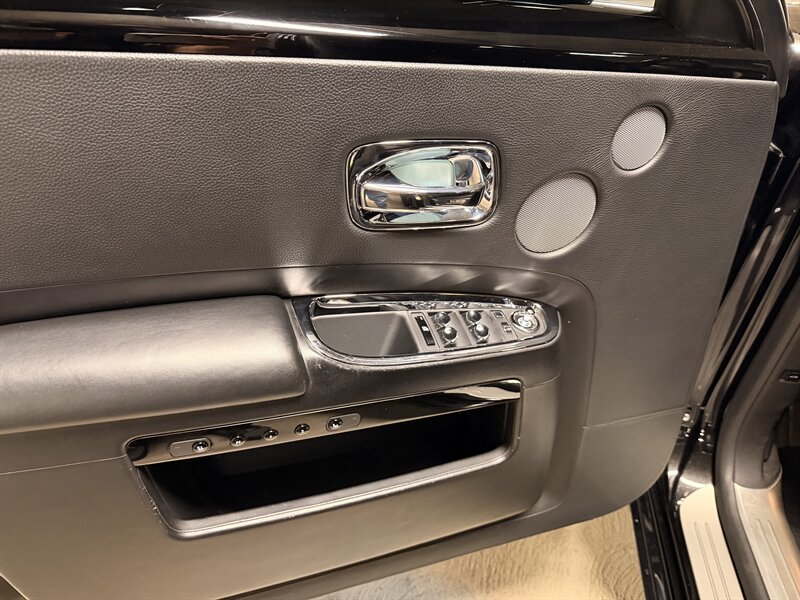 2012 Rolls-Royce Ghost - Photo 29 - Canoga Park, CA 91303