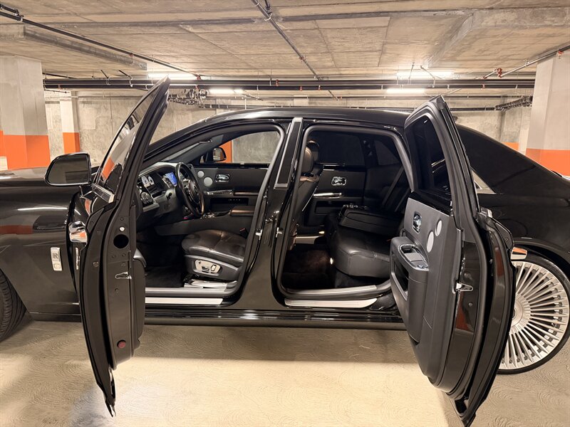 2012 Rolls-Royce Ghost - Photo 17 - Canoga Park, CA 91303
