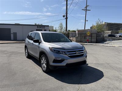 2018 Honda Pilot LX   - Photo 6 - Canoga Park, CA 91303