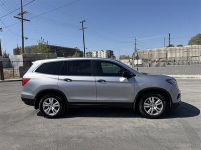 2018 Honda Pilot LX   - Photo 5 - Canoga Park, CA 91303