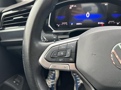 2024 Volkswagen Jetta SE   - Photo 28 - Canoga Park, CA 91303