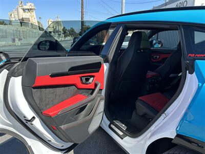 2021 Lamborghini Urus   - Photo 18 - Canoga Park, CA 91303