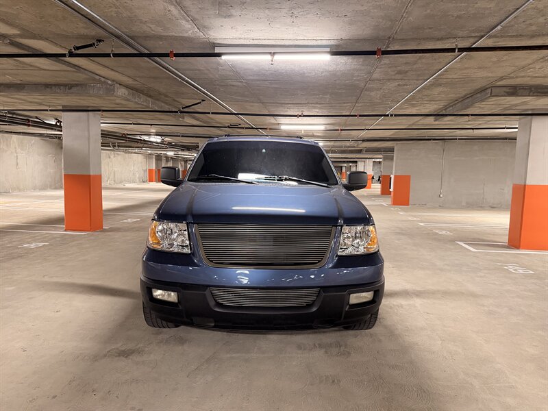 2003 Ford Expedition XLT - Photo 7 - Canoga Park, CA 91303
