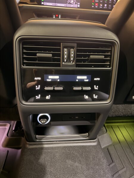 2024 Porsche Cayenne Turbo GT - Photo 30 - Canoga Park, CA 91303