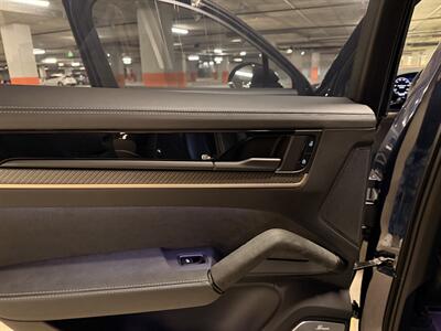 2024 Porsche Cayenne Turbo GT - Photo 27 - Canoga Park, CA 91303