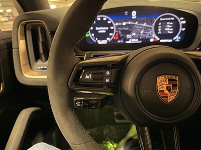 2024 Porsche Cayenne Turbo GT - Photo 45 - Canoga Park, CA 91303