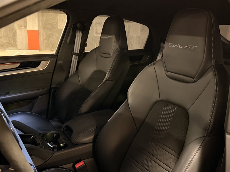 2024 Porsche Cayenne Turbo GT - Photo 41 - Canoga Park, CA 91303