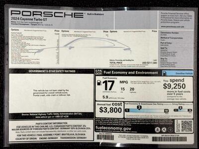2024 Porsche Cayenne Turbo GT - Photo 48 - Canoga Park, CA 91303