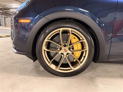 2024 Porsche Cayenne Turbo GT - Photo 17 - Canoga Park, CA 91303