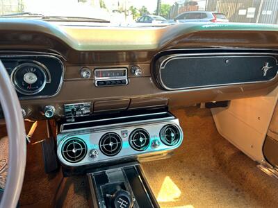 1965 Ford Mustang Convertible   - Photo 19 - Canoga Park, CA 91303