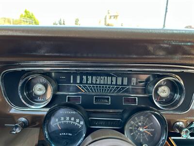 1965 Ford Mustang Convertible   - Photo 22 - Canoga Park, CA 91303