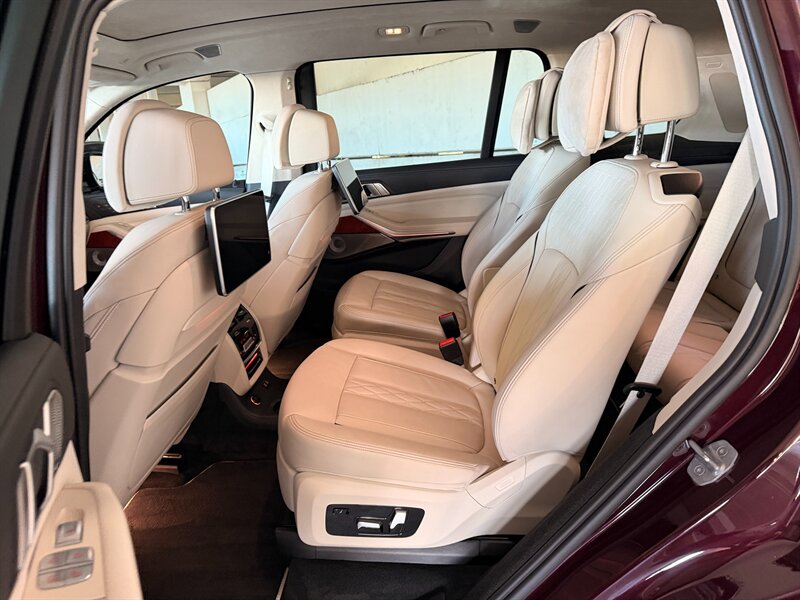 2021 BMW X7 ALPINA XB7 - Photo 17 - Canoga Park, CA 91303