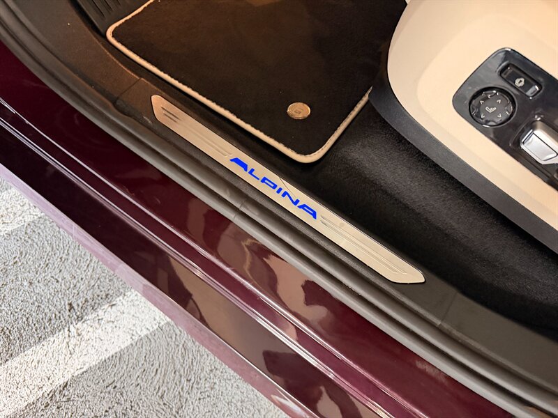 2021 BMW X7 ALPINA XB7 - Photo 32 - Canoga Park, CA 91303