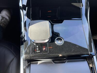 2025 Land Rover Range Rover Sport P360 SE   - Photo 28 - Canoga Park, CA 91303