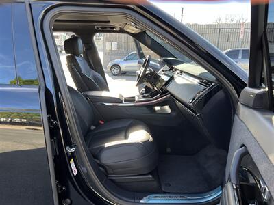 2025 Land Rover Range Rover Sport P360 SE   - Photo 20 - Canoga Park, CA 91303