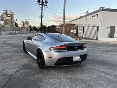 2015 Aston Martin V12 Vantage S   - Photo 3 - Canoga Park, CA 91303