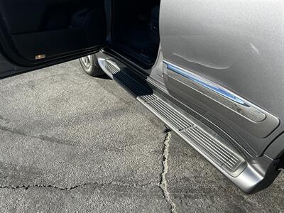 2013 Lexus LX 570   - Photo 28 - Canoga Park, CA 91303