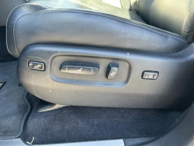 2013 Lexus LX 570   - Photo 34 - Canoga Park, CA 91303