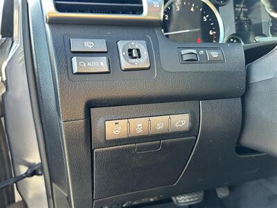 2013 Lexus LX 570   - Photo 33 - Canoga Park, CA 91303