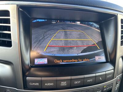 2013 Lexus LX 570   - Photo 45 - Canoga Park, CA 91303