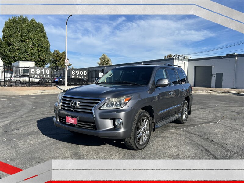 2013 Lexus LX 570 - Photo 1 - Canoga Park, CA 91303