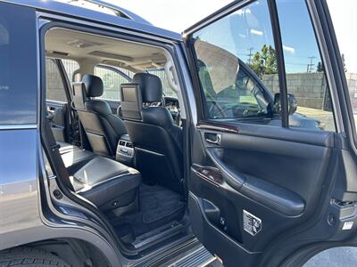 2013 Lexus LX 570   - Photo 20 - Canoga Park, CA 91303